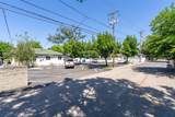 1104 Vine - Photo 10