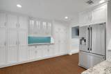 407 Barry Place - Photo 12