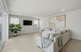 503 Cathedral Court - Photo 5