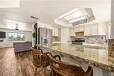 17918 Catalpa Street - Photo 9