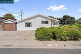 3000 Colette Dr - Photo 2