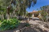 2727 Thomas Road - Photo 32