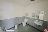 5530 Lincoln Avenue - Photo 9