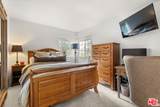 7282 Woodvale Court - Photo 12
