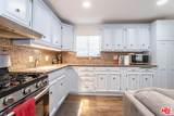 23036 Victory Boulevard - Photo 38