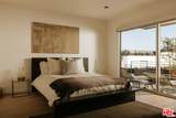 8555 Hollywood Boulevard - Photo 21