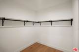 2810 Tilden Avenue - Photo 36