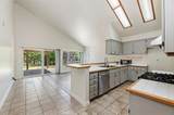 7296 Linares - Photo 12