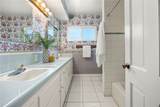 723 Rainbow - Photo 16