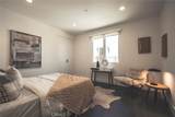542 Commonwealth - Photo 33