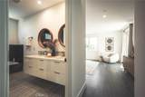 542 Commonwealth - Photo 42