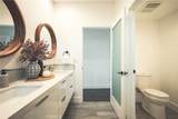 542 Commonwealth - Photo 43