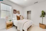 1363 Sanctuary St - Photo 25