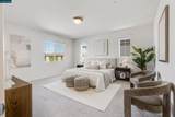 1363 Sanctuary St - Photo 33