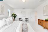 1363 Sanctuary St - Photo 35