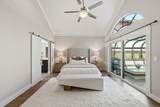 305 Jacaranda Drive - Photo 16