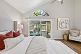 305 Jacaranda Drive - Photo 17