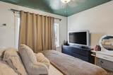 720 37Th - Photo 32