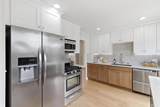 1112 Escalero Avenue - Photo 16