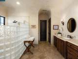 2020 Victorine Rd - Photo 40