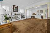2209 35Th Ave - Photo 5