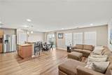 719 Amherst - Photo 18