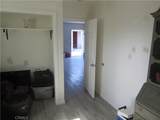 16592 Valencia - Photo 40