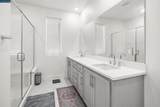 2214 Daimler St - Photo 12