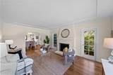 1677 Mariposa Avenue - Photo 2
