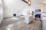15692 Armstrong - Photo 9