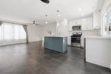 8606 Gold Coast - Photo 9