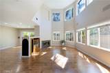 907 Somerville - Photo 1