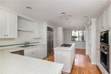 1061 Granville - Photo 12