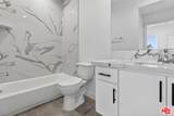 11444 Oxnard Street - Photo 9