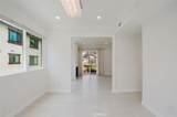 13942 Oxnard Street - Photo 26