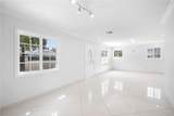 10227 Helendale Avenue - Photo 5