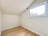 598 Huntington Drive - Photo 17