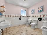 7556 Hesperia Avenue - Photo 32