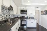 11127 La Maida - Photo 12