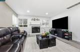142 Sussex Ct - Photo 11