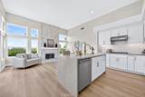 21285 Amora - Photo 12