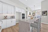21285 Amora - Photo 15