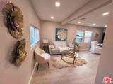 1109 Chester Avenue - Photo 2