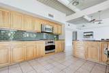 10412 Reseda - Photo 10