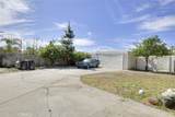 10412 Reseda - Photo 19