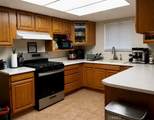 542 4th - Photo 2
