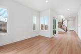 17439 Harbor View Avenue - Photo 8