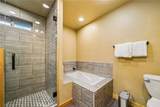 933 Spruce - Photo 38