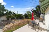 616 E Sixth St - Photo 22