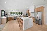 1090 Jordan Lane - Photo 8